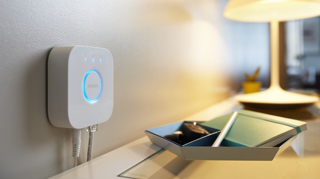 Philips: Hue Bridge 2.0 unterstützt Apples HomeKit und Siri