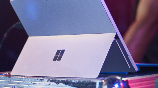 Surface Pro 4: Schnellere Hardware in dünnem Gehäuse ab 999 Euro