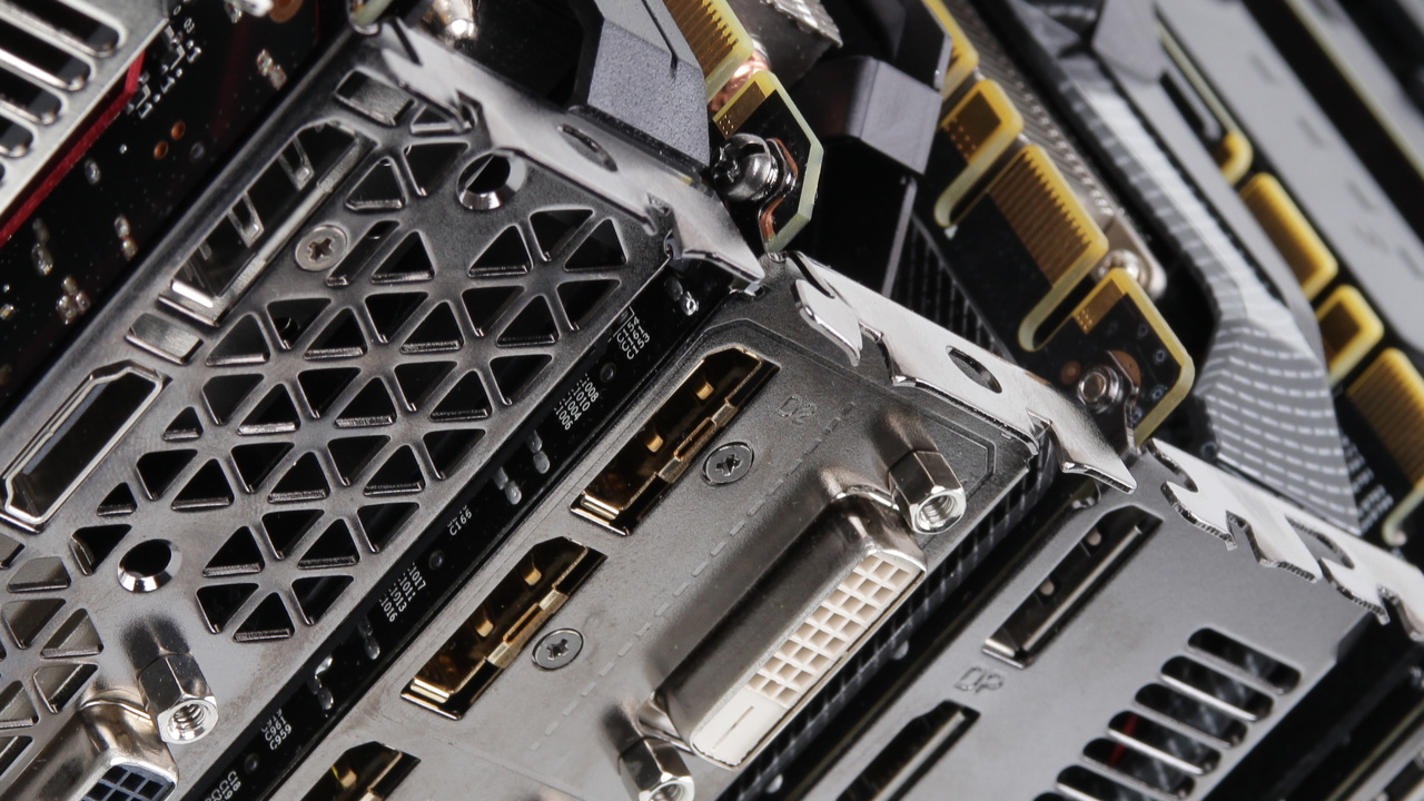 GeForce GTX 980: Modell mit 1.304 MHz Basistakt fällt auf 500 Euro