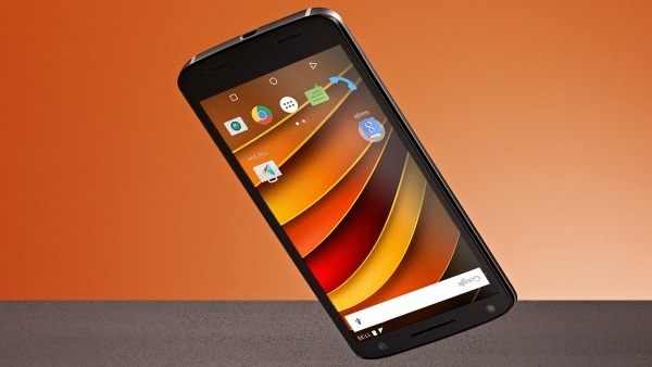 Motorola Moto X Force: Smartphone mit bruchsicherem Display kommt nach Europa