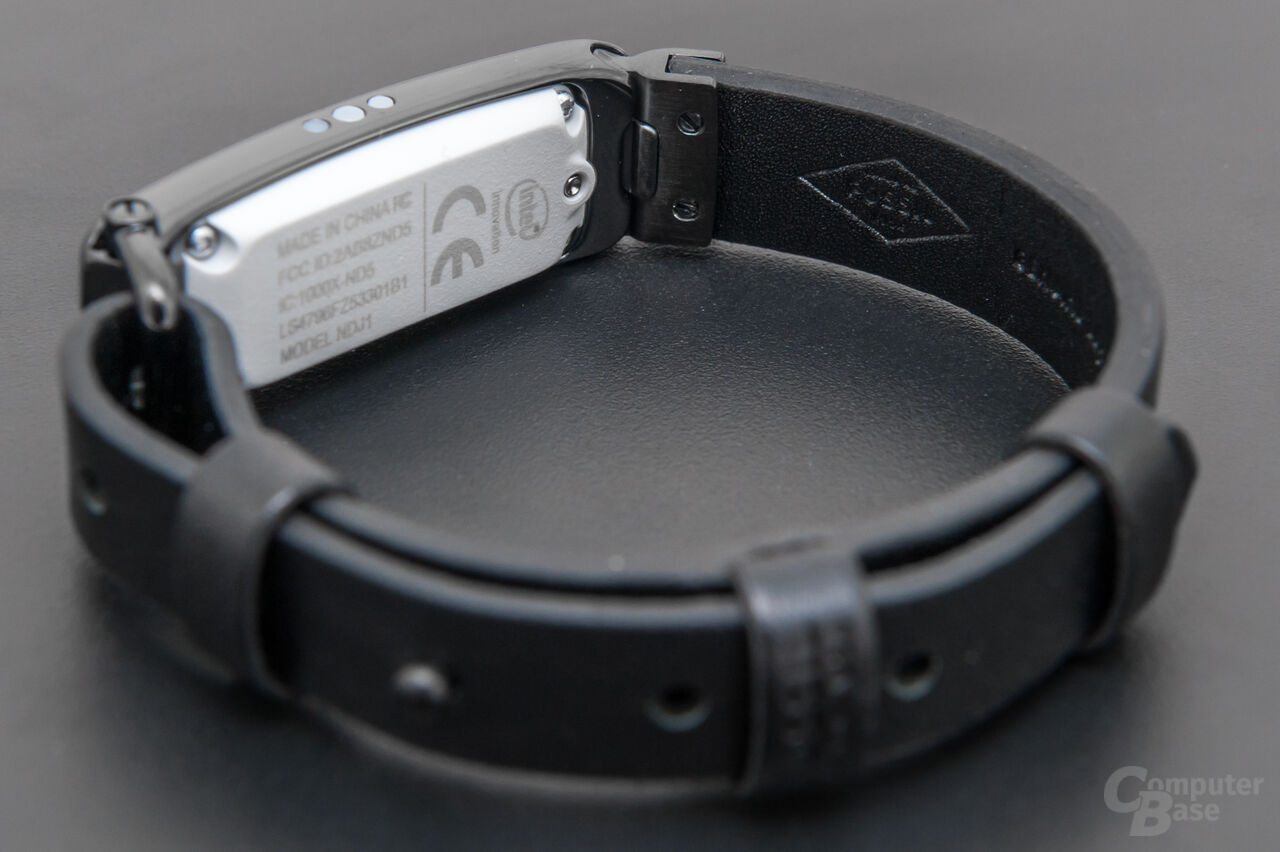Fossil Q Reveler