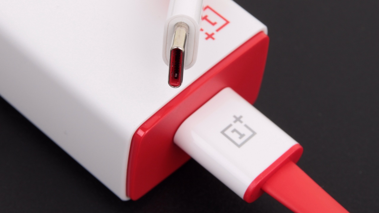 Rückruf: OnePlus ruft Kabel und Adapter für USB Typ C zurück