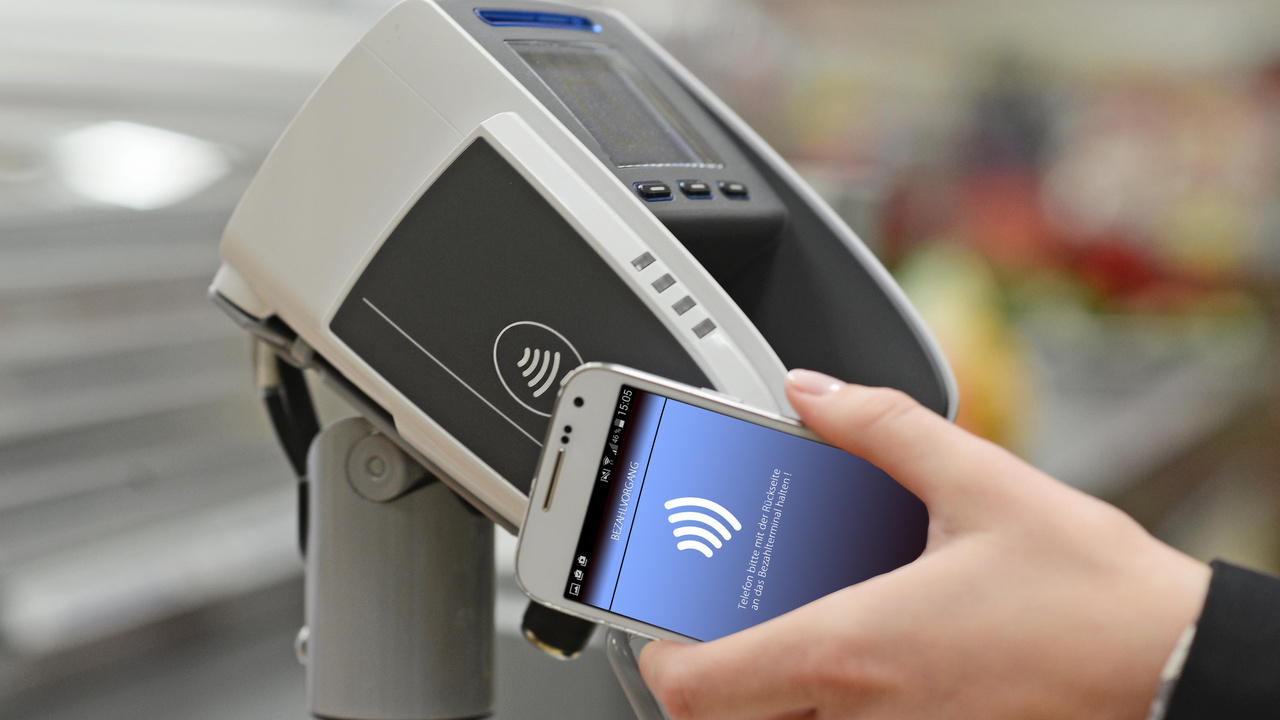 Kontaktloses Zahlen: Aldi Süd akzeptiert Karten und Smartphones mit NFC