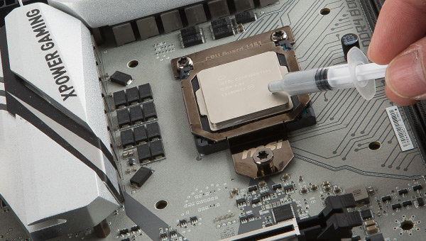 Der CPU Guard 1151 soll das PCB stabilisieren