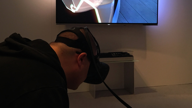 Audi VR Experience ausprobiert: Eine Reise zum Mond im und durch den R8