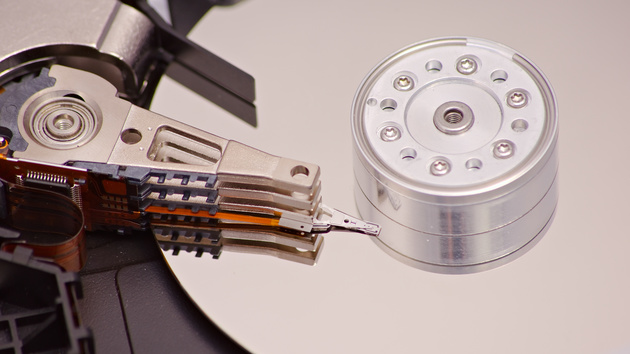 Enterprise Capacity 3.5 HDD: Seagates 10-TB-HDD mit Heliumfüllung nutzt PMR
