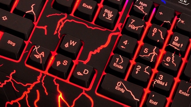 Sandberg EsportsEquipment: Blast Mouse und Thunderstorm Keyboard