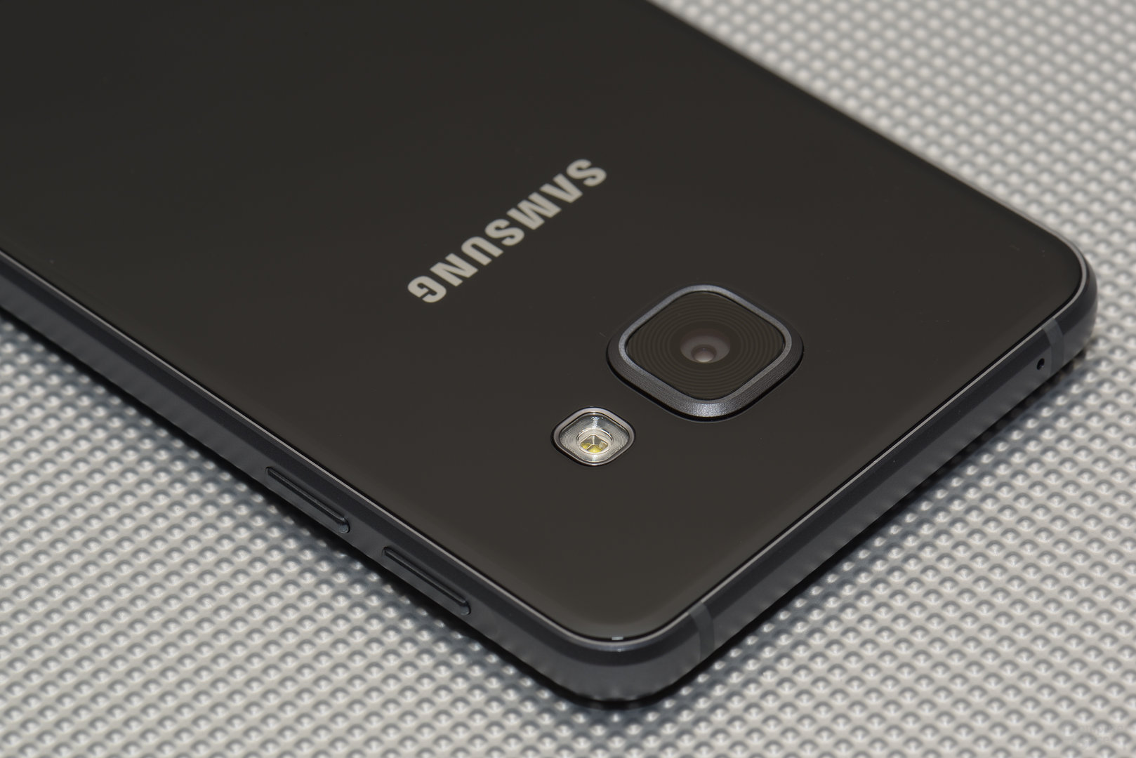 Samsung Galaxy A3 und A5 (2016) im Test
