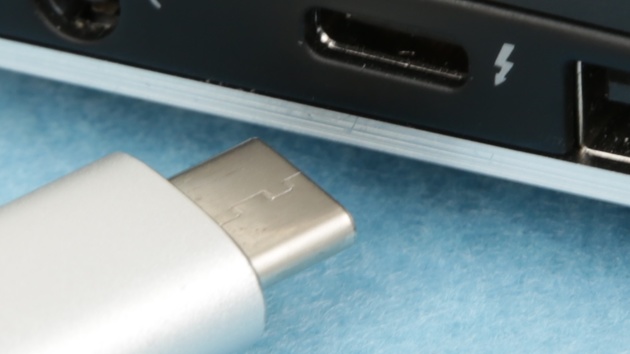 Wochenrückblick: Lara, Windows und der neue Standardstecker