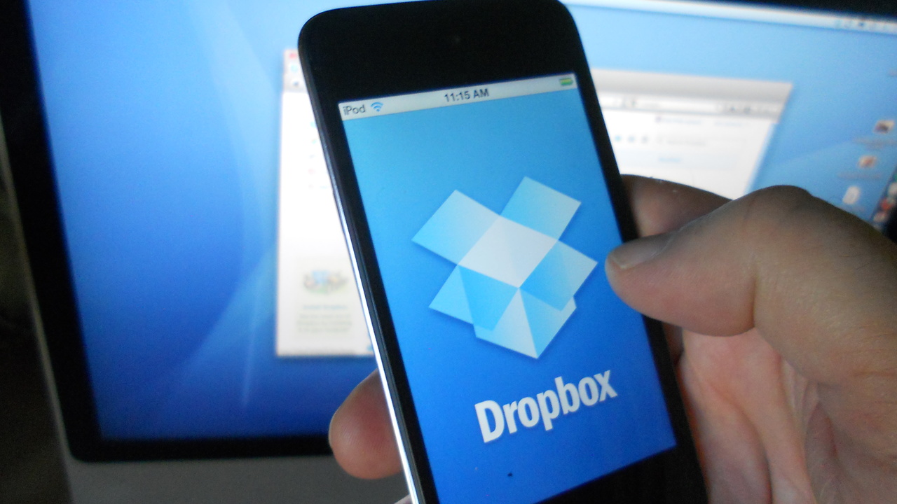 Dropbox: Firmenkunden speichern ihre Daten künftig in Deutschland