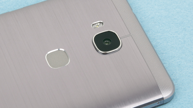 Wochenrückblick: Günstige Smartphones, Rochen-Gehäuse und Microcodes
