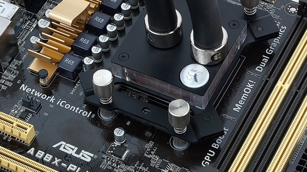 Jetzt verfügbar: AMD-Montageset für die Predator-AiO von EKWB