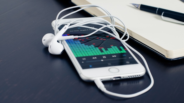 Spotify: Video-Funktion nach Android jetzt auch für iOS