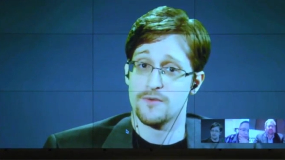Streit um iPhone: Snowden bezeichnet FBI-Argumente als „Bullshit“