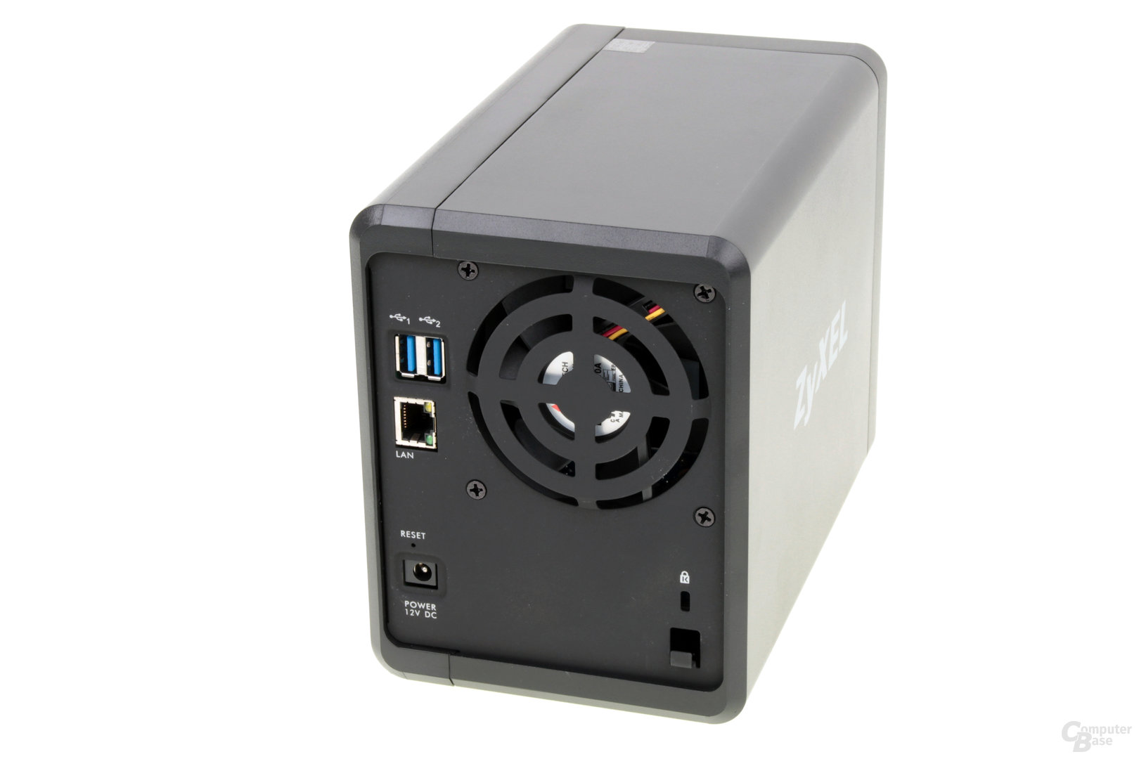ZyXEL NAS326 – USB 3.0 wandert auf die Rückseite