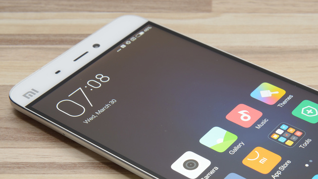 Xiaomi Mi5 im Test: Flaggschiff aus Glas und Metall mit Snapdragon 820 aus China