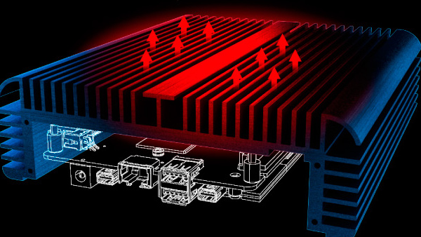 Passiv-Gehäuse: Akasa Newton S mit I/O-Blenden für Skylake-NUCs