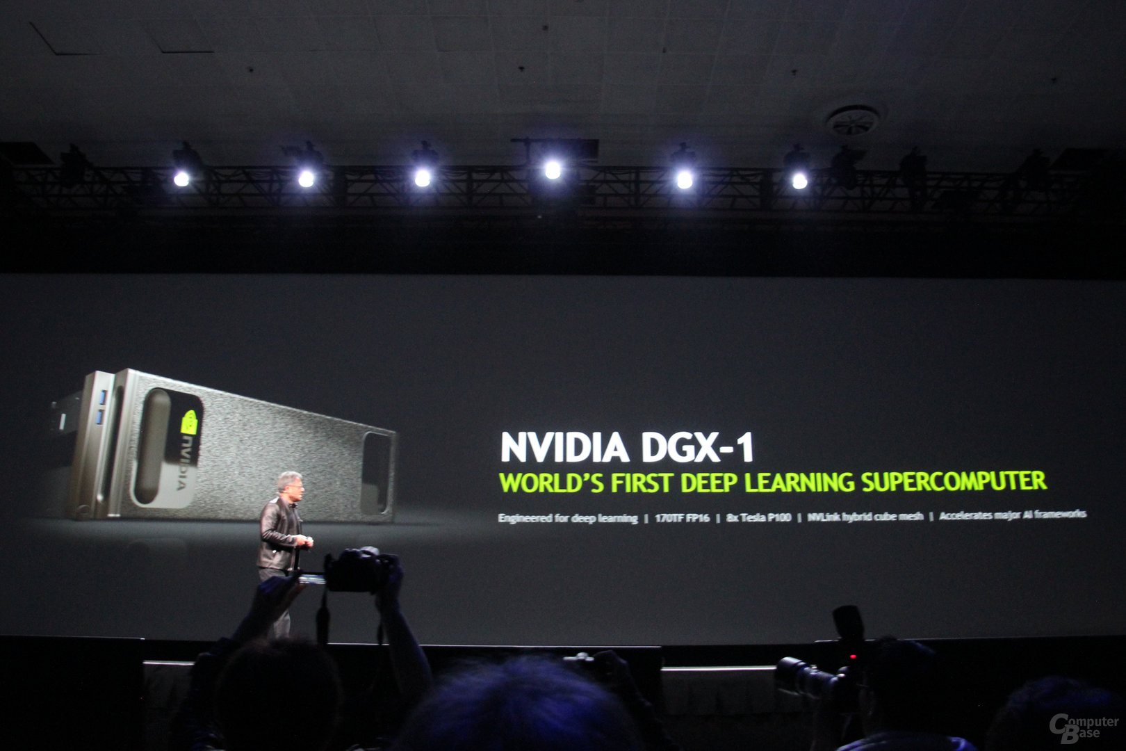 Nvidia DGX-1 mit 8 Tesla P100