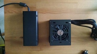 Das Original und das neue Netzteil