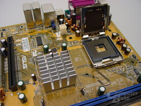 Asus P5GD1 mit passiver Northbridge-Kühlung