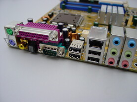 Asus P5GD1 ATX-Blende