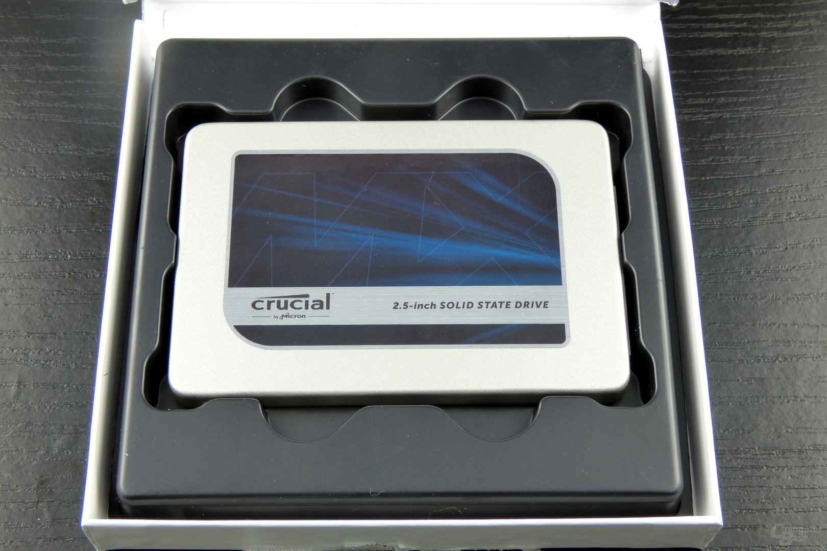 Crucial MX300 750 GB Limited Edition