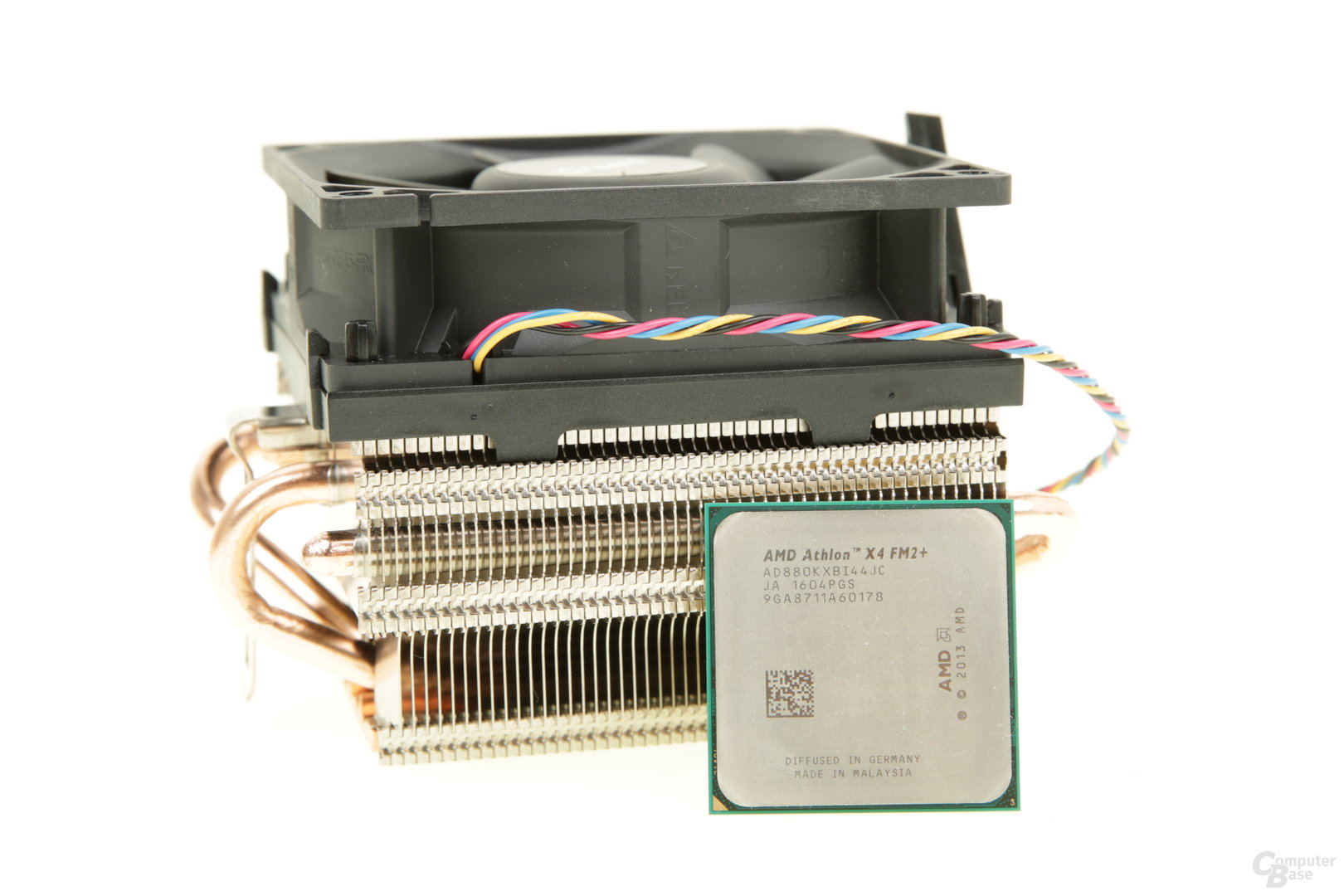 AMD Athlon X4 880K mit Wraith-Light-Kühler