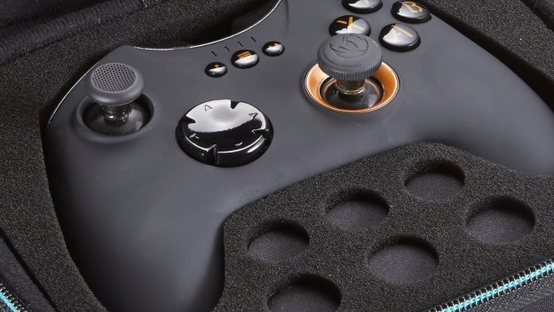 Nacon GC-400ES Alpha Pad: „eSport Controller“ für 69 US-Dollar auf Indiegogo