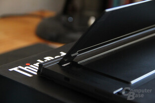 Standfuß des X1 Tablet aus Magnesium