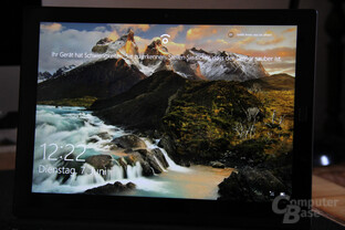 Klasse 12-Zoll-Display mit 2.160 x 1.440 Pixel