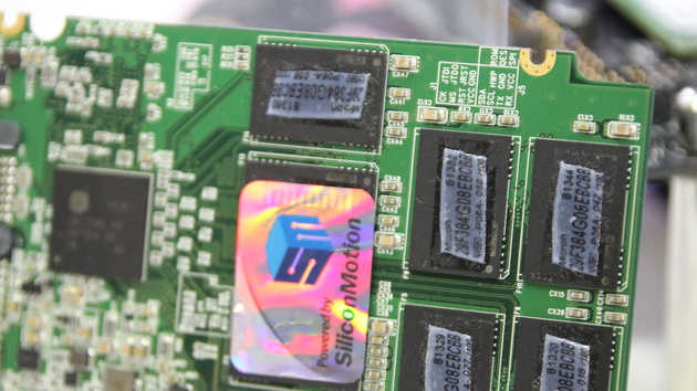 Adata-SSDs: SF3514, Maxiotek-Controller und 3D-NAND überall