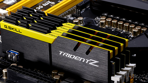 DDR4: G.Skill zeigt DDR4-4.500, Adata XPG Z1 als DDR4-4.400