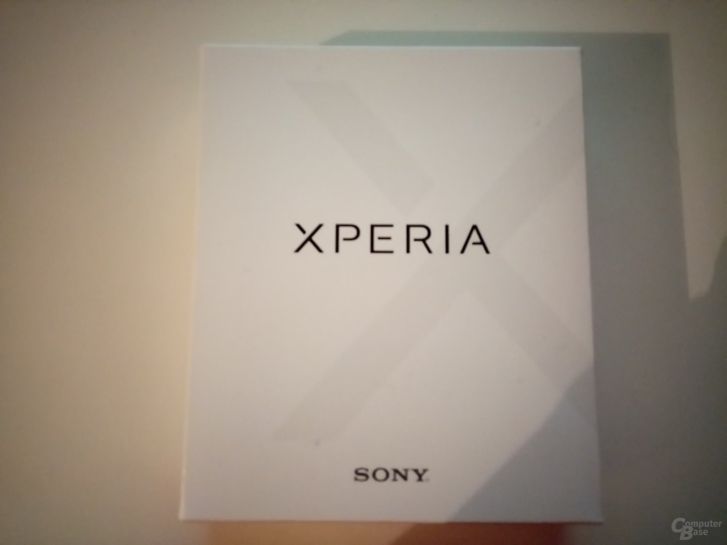Sony Xperia XA im Test – Kunstlicht