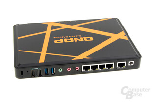 QNAP TBS-453A – HDMI, USB, Audio und LAN an der Rückseite