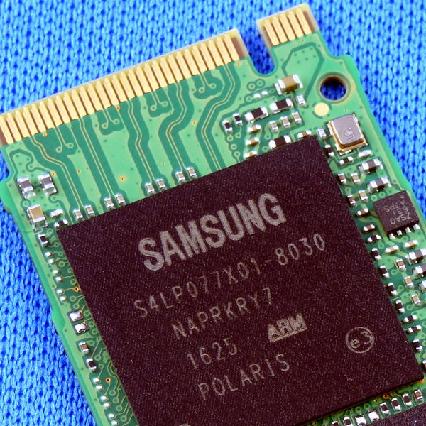 Samsung SM961 SSD im Test: 3.000 MB/s und 570.000 IOPS für 240 