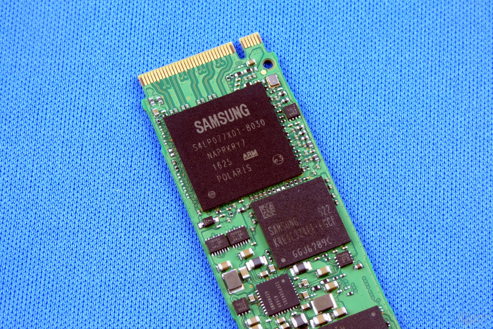 Samsung SM961 512 GB (MZVKW512)