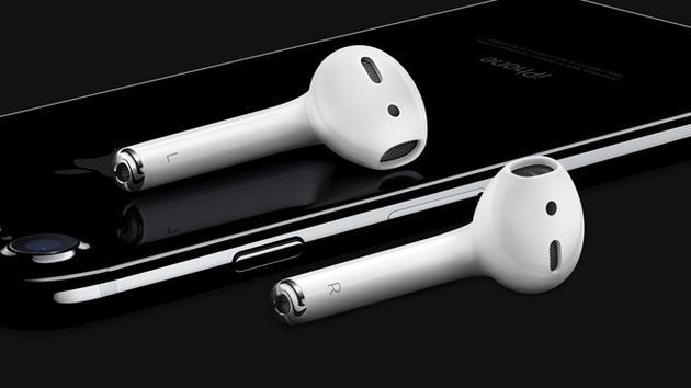 AirPods: Apples kabelloses Headset mit eigenem W1-Chip