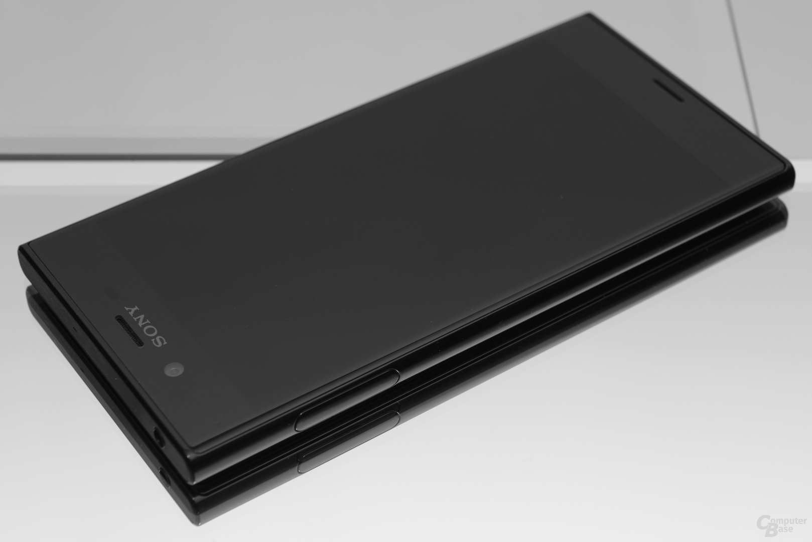Sony Xperia X Compact und XZ