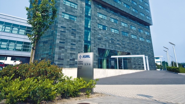 ASML: Umsatzsprung durch 10-nm‑Technik