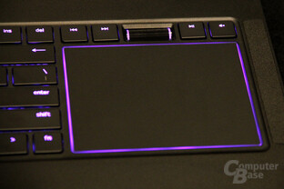 Anstelle der Switchblade UI wieder ein Touchpad