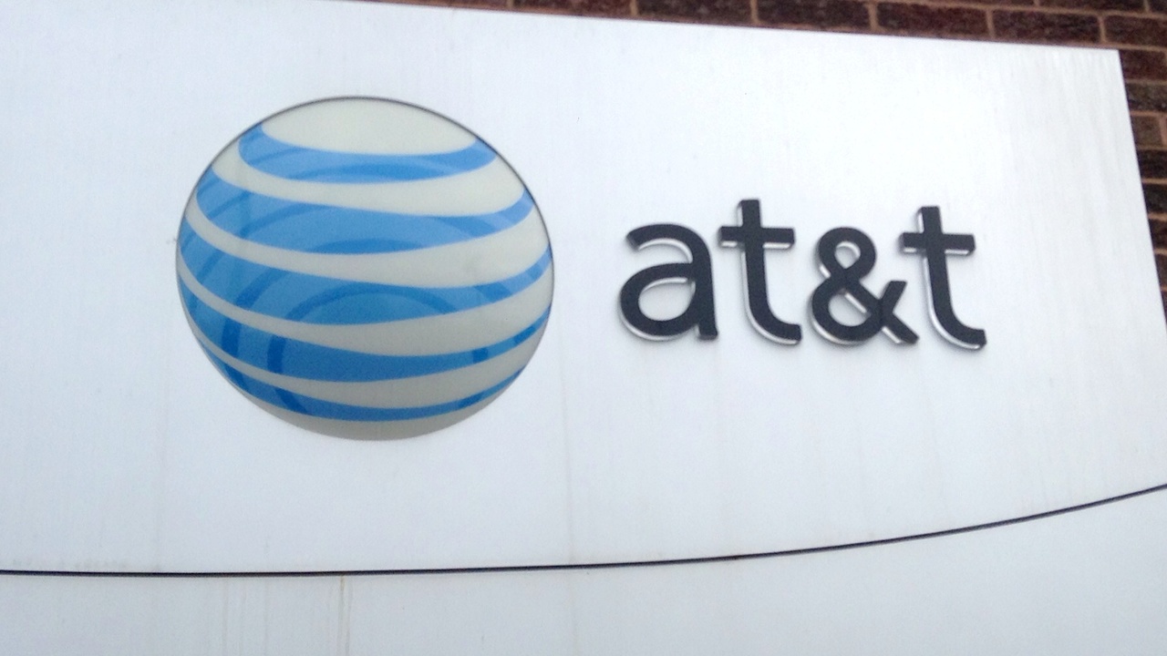 Telko-Branche: AT&T übernimmt Time Warner für 85 Milliarden Dollar