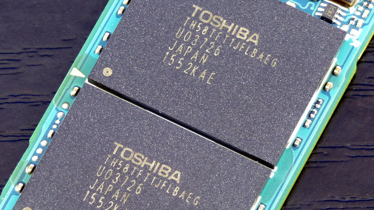 Yokkaichi: Toshiba baut Kapazitäten für 3D-NAND weiter aus