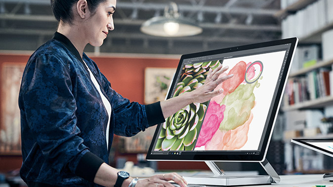 Surface Studio: Teardown bringt Standard-SSD und HDD zum Vorschein