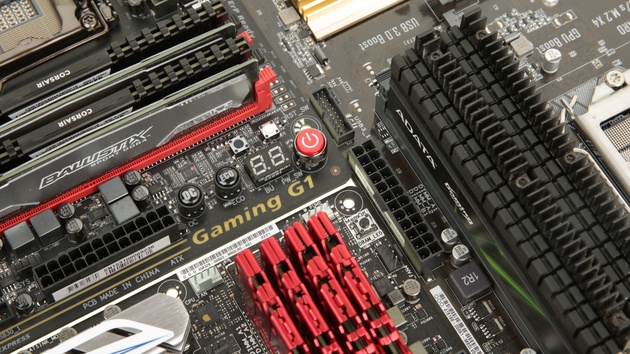 Speicherpreise: Starker Preisanstieg zum Jahresende für DDR3 und DDR4