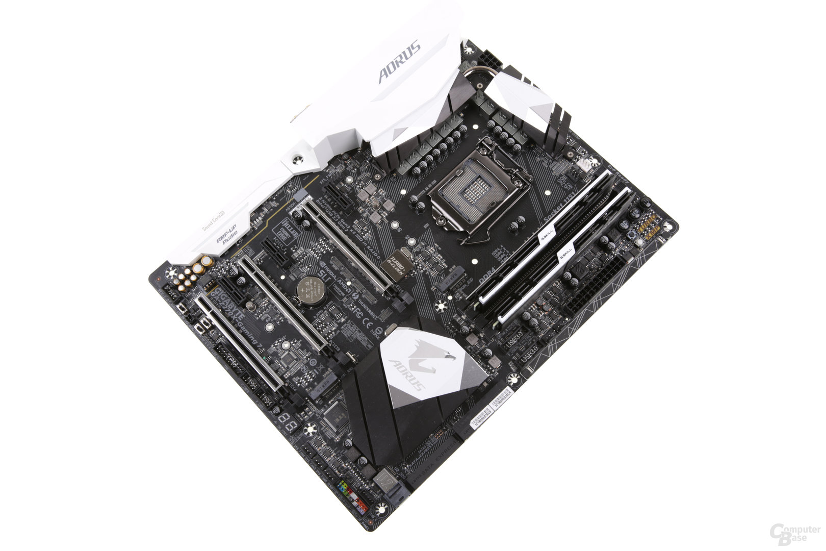 Z270-Platinen im Test: Gigabyte Aorus Z270X-Gaming 7