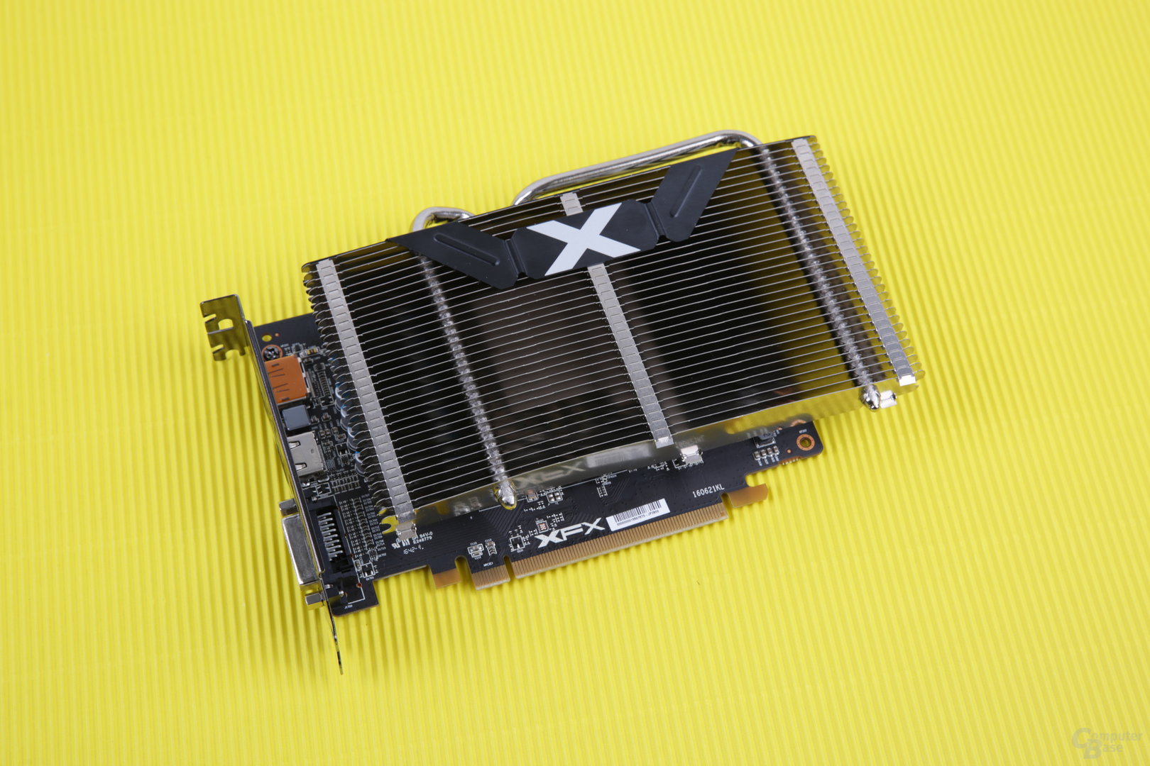 XFX Radeon RX 460 Passive Heatsink Edition