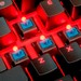 Tt eSports Meka Pro: Schlichte Mechanik-Tastatur mit Cherry MX