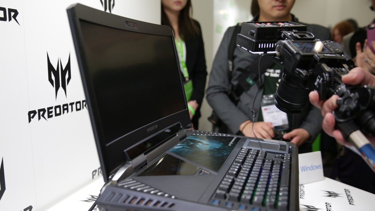 Acer Predator 21 X: Curved-Gaming-Notebook ab März für 9.999 Euro