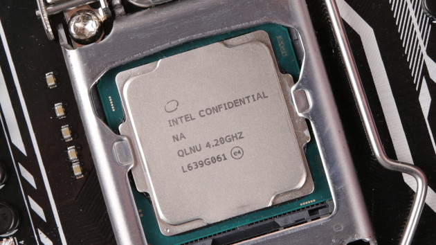 Wochenrückblick: Intel probiert es mit zwei Kernen, AMD mit 32