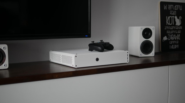 Zaber Sentry: Schnelle PC-Hardware im Formfaktor der Xbox One